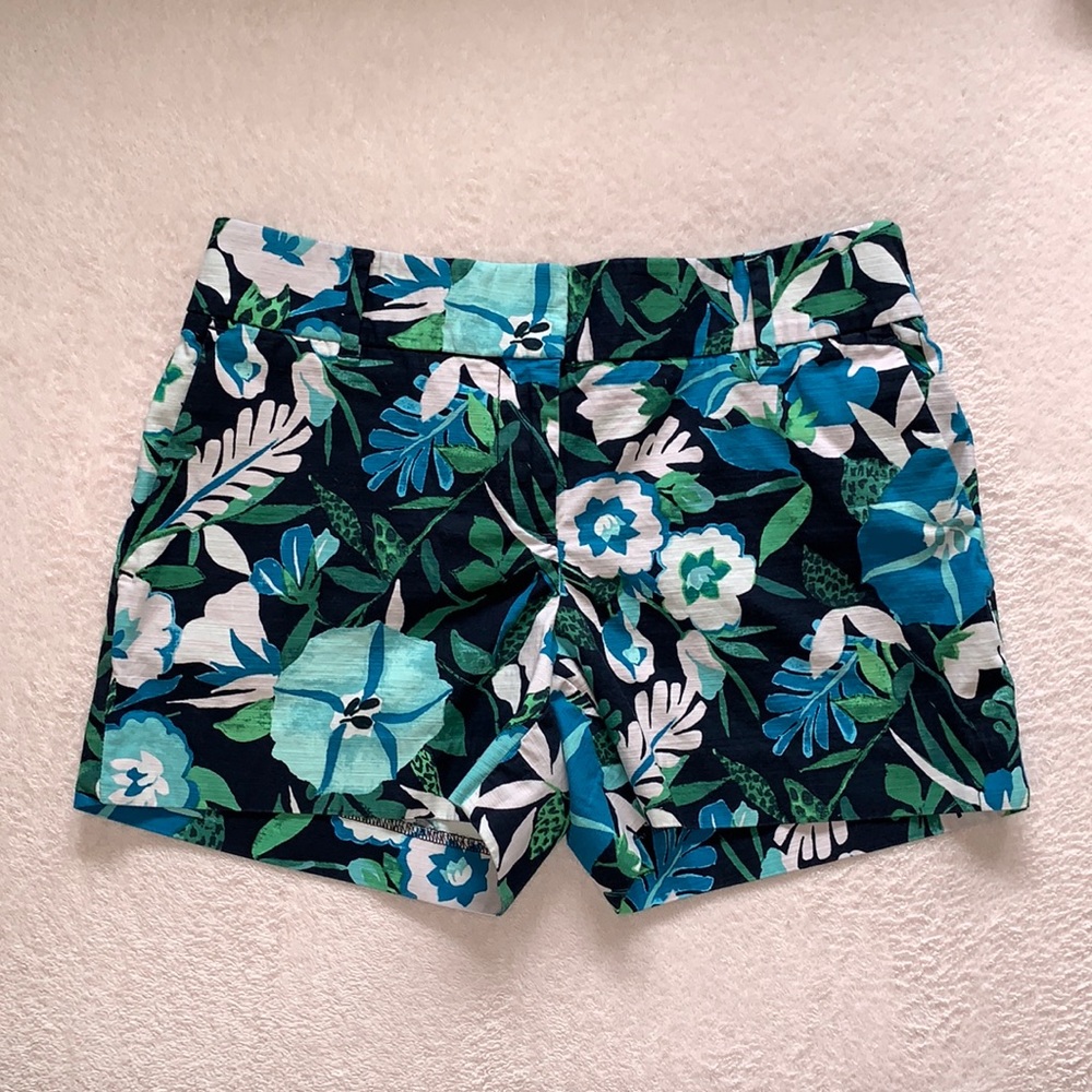 LOFT floral shorts‎